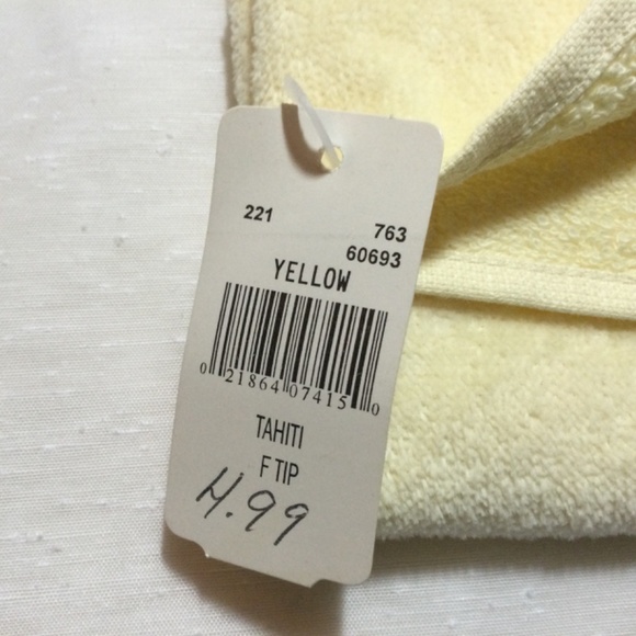 Vintage Avanti Tahiti Fish Embroidered Fingertip Towel 100% Cotton 1978 NWT - Picture 7 of 9